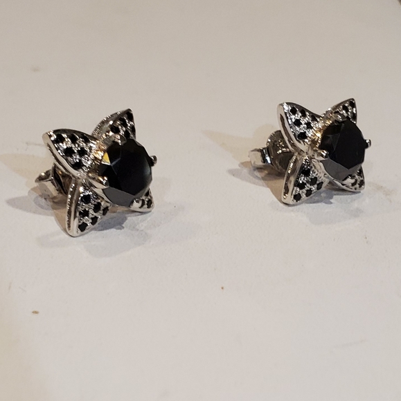 Flash Sale GENUINE MOISSANITE NATURAL BLACK EARRINGS - Picture 2 of 9